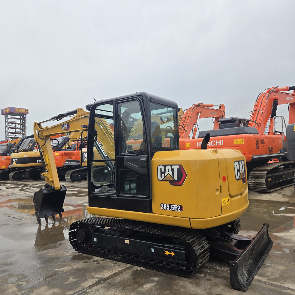 Mini bager CAT 305.5E2: slika 6