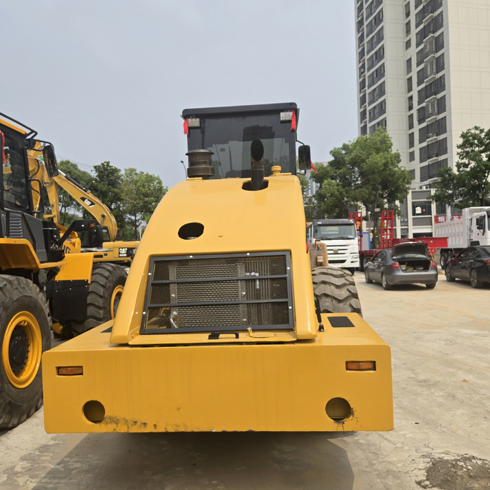 CAT CS683E - Kompaktor: slika 5 CAT CS683E - Kompaktor: slika 5