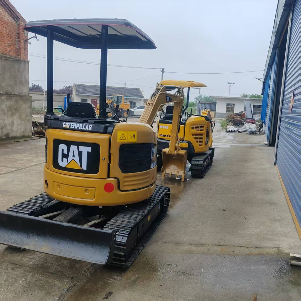 CATERPILLAR 303ECR - Mini bager: slika 3 CATERPILLAR 303ECR - Mini bager: slika 3