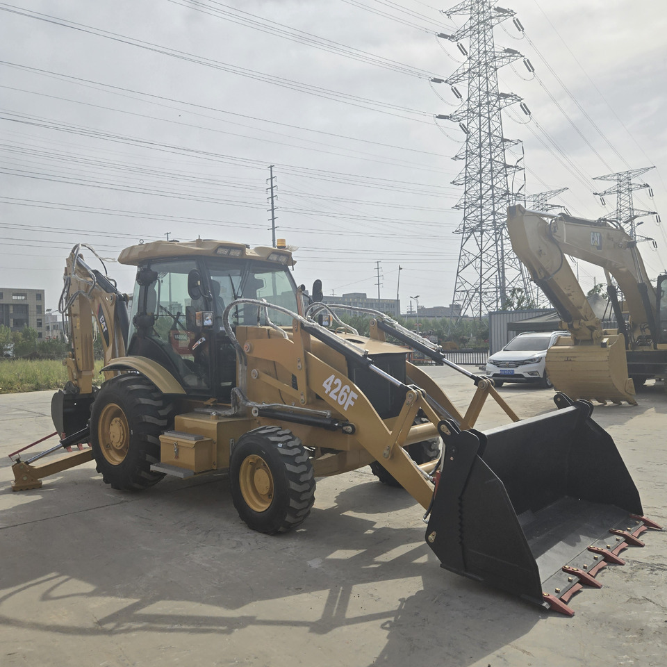 CATERPILLAR 426F - Bager nakladalec: slika 4 CATERPILLAR 426F - Bager nakladalec: slika 4