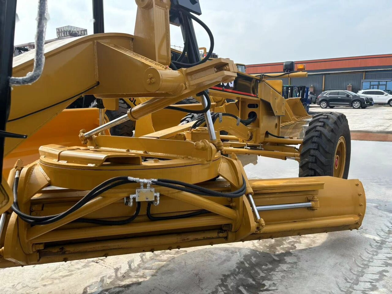 Caterpillar 140G - Greder: slika 2 Caterpillar 140G - Greder: slika 2