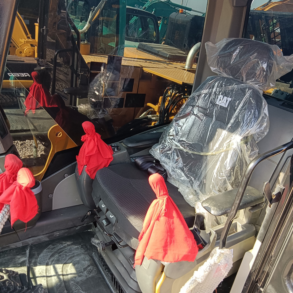 Bager goseničar Caterpillar 312D2GC: slika 8 Bager goseničar Caterpillar 312D2GC: slika 8