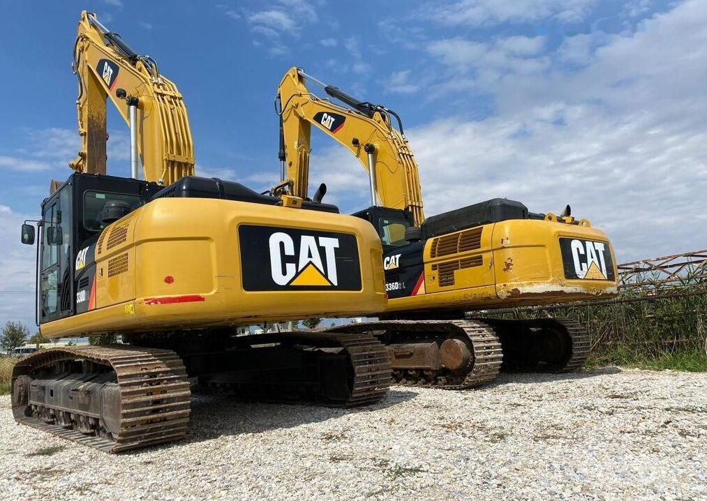 Bager goseničar Caterpillar 330D2L: slika 6