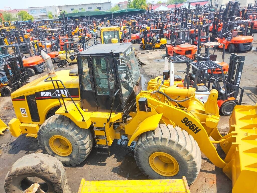 Kolesni nakladalec Caterpillar 966 H: slika 7 Kolesni nakladalec Caterpillar 966 H: slika 7