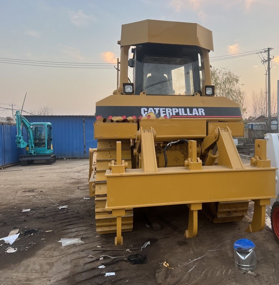 Caterpillar D6H - Buldožer: slika 4 Caterpillar D6H - Buldožer: slika 4