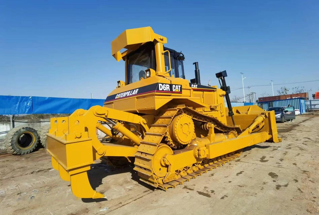 Caterpillar D6R - Buldožer: slika 2 Caterpillar D6R - Buldožer: slika 2