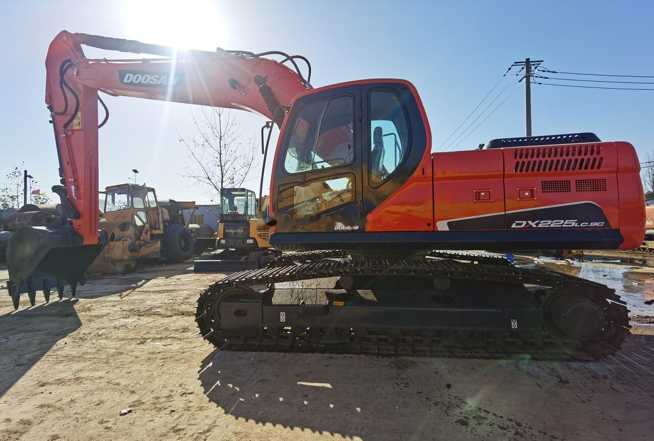 Doosan DX225LC - Bager goseničar: slika 4 Doosan DX225LC - Bager goseničar: slika 4