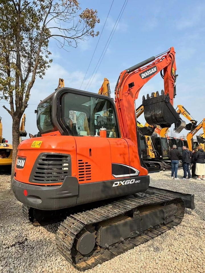 Doosan DX60 - Mini bager: slika 3 Doosan DX60 - Mini bager: slika 3