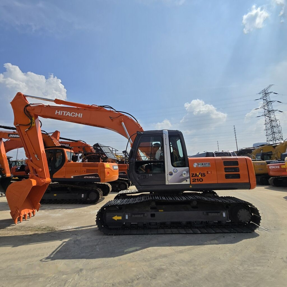 Hitachi ZX210 - Bager goseničar: slika 3 Hitachi ZX210 - Bager goseničar: slika 3