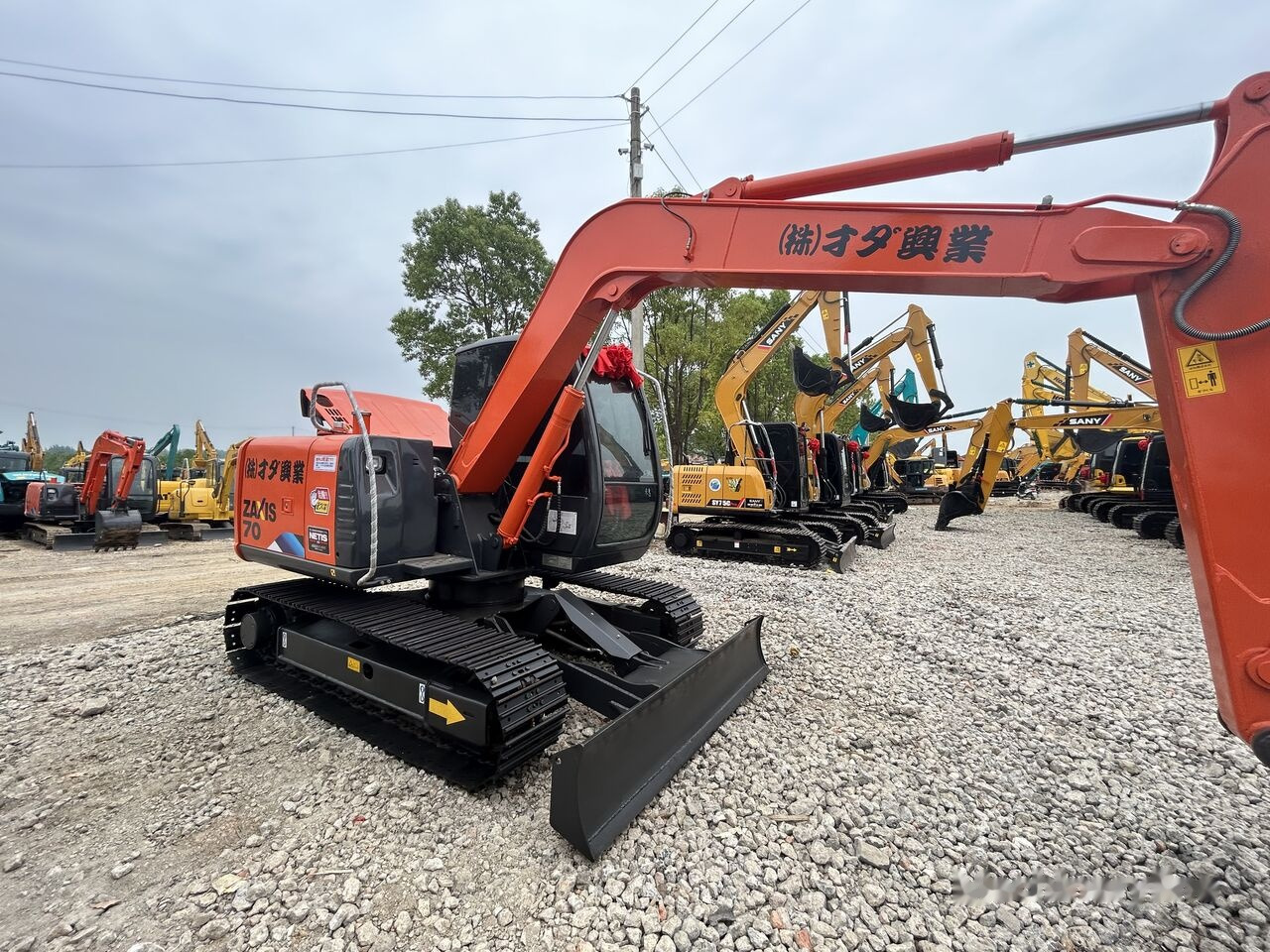 Hitachi ZX70 - Bager goseničar: slika 3 Hitachi ZX70 - Bager goseničar: slika 3