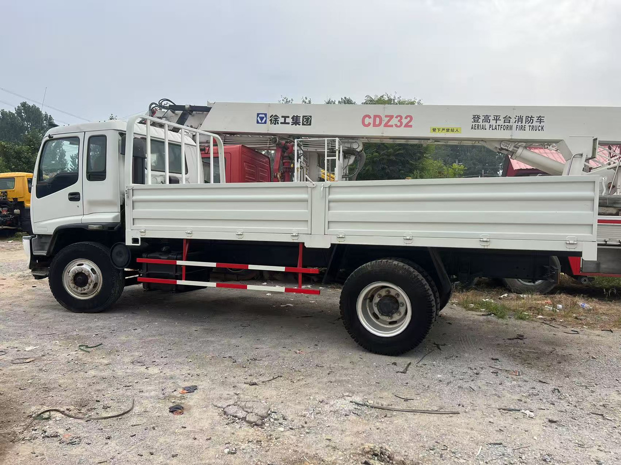 ISUZU Cargo truck - Tovornjak prekucnik: slika 5 ISUZU Cargo truck - Tovornjak prekucnik: slika 5