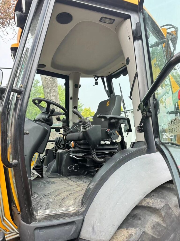 JCB 3CX Telescopic Arm Plus Four in One Bucket - Bager nakladalec: slika 3 JCB 3CX Telescopic Arm Plus Four in One Bucket - Bager nakladalec: slika 3