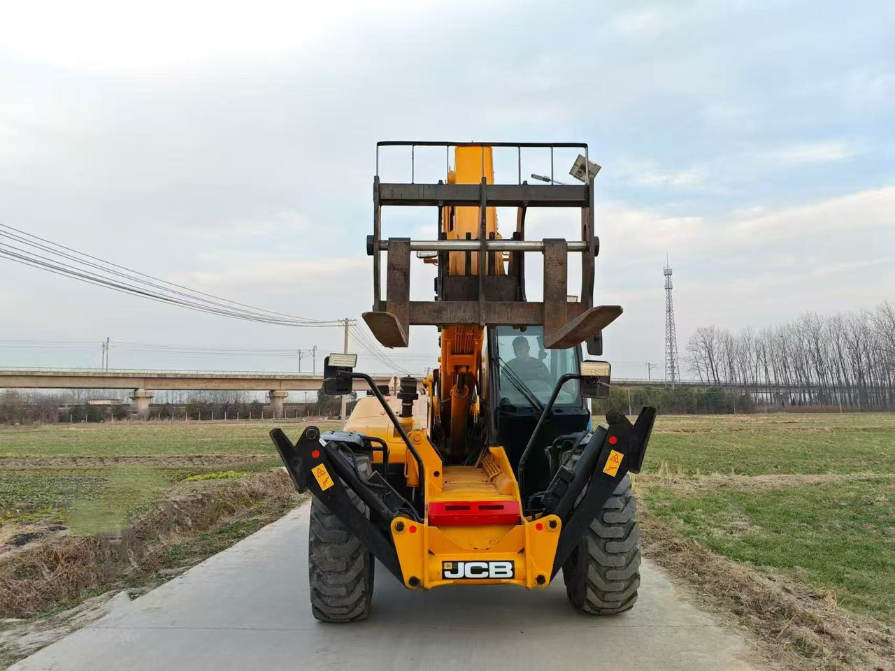 Dosežni viličar JCB 540-1700: slika 6