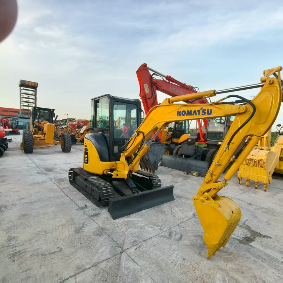 KOMATSU PC35MR - Mini bager: slika 4 KOMATSU PC35MR - Mini bager: slika 4
