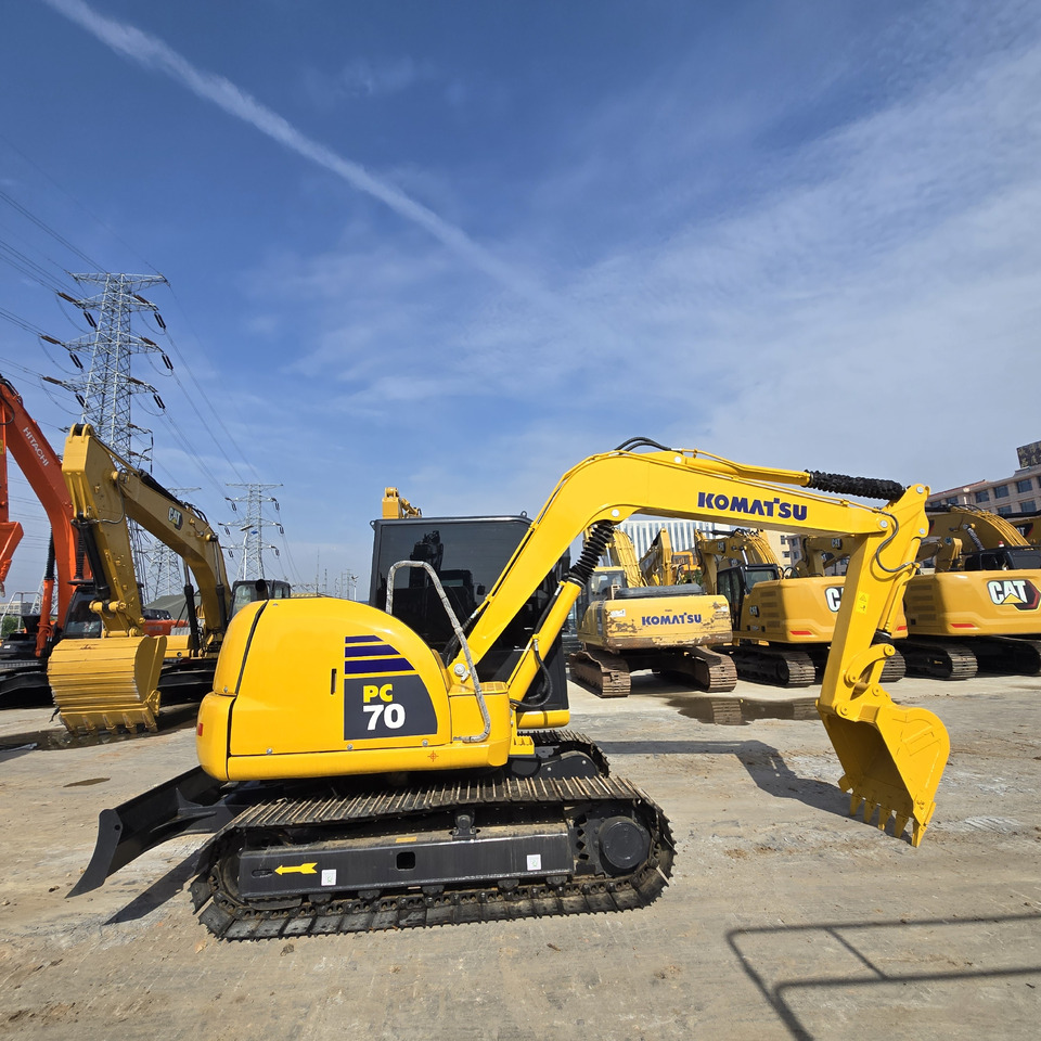 KOMATSU PC70-8 - Mini bager: slika 2 KOMATSU PC70-8 - Mini bager: slika 2