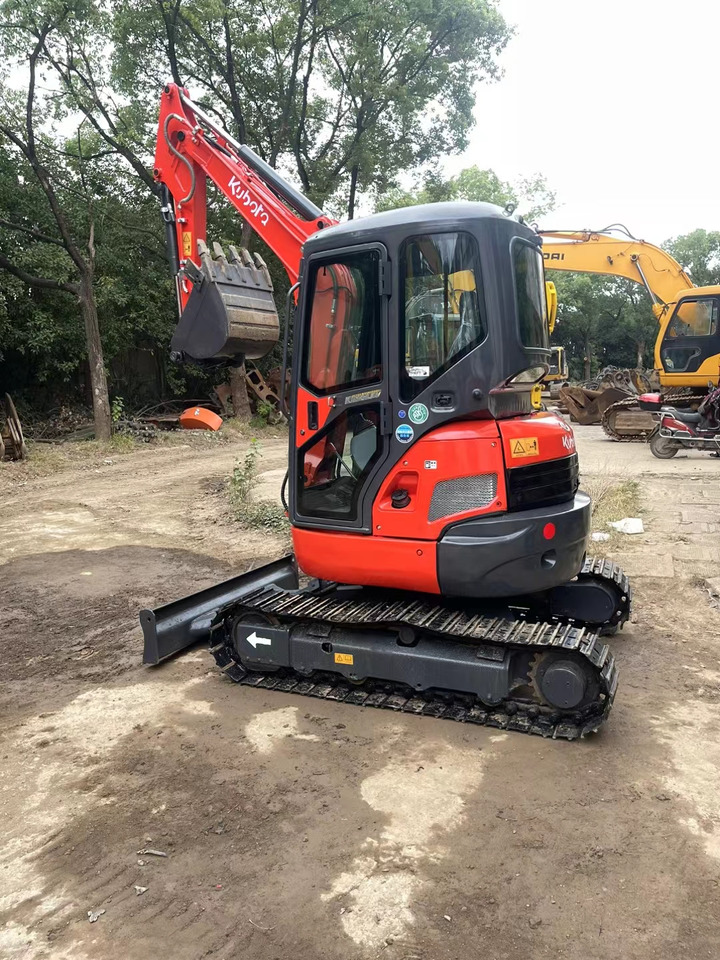 KUBOTA U35 - Mini bager: slika 1 KUBOTA U35 - Mini bager: slika 1