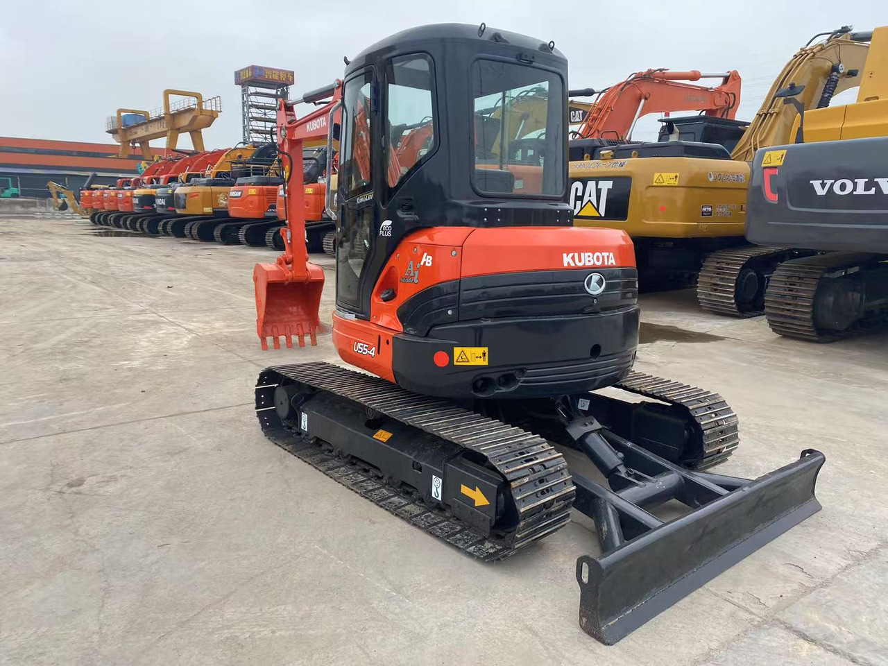 KUBOTA U55-4 - Mini bager: slika 5 KUBOTA U55-4 - Mini bager: slika 5