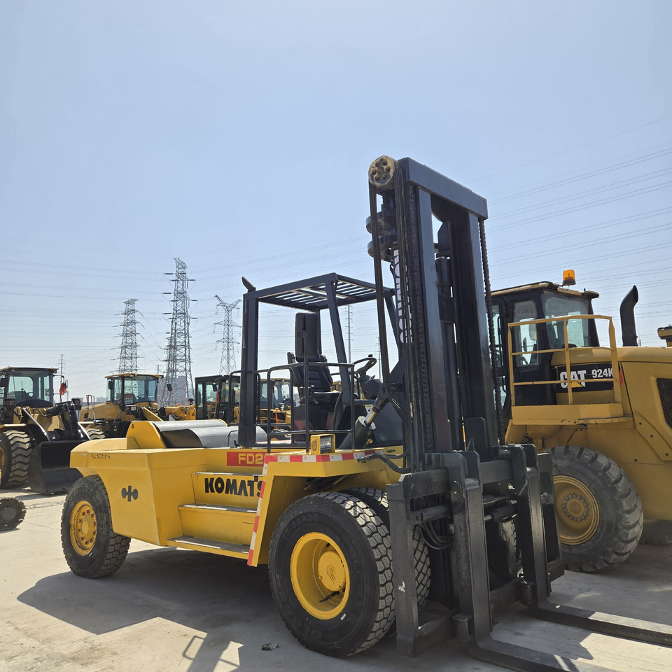 Komatsu FD200 - Diesel viličar: slika 4 Komatsu FD200 - Diesel viličar: slika 4