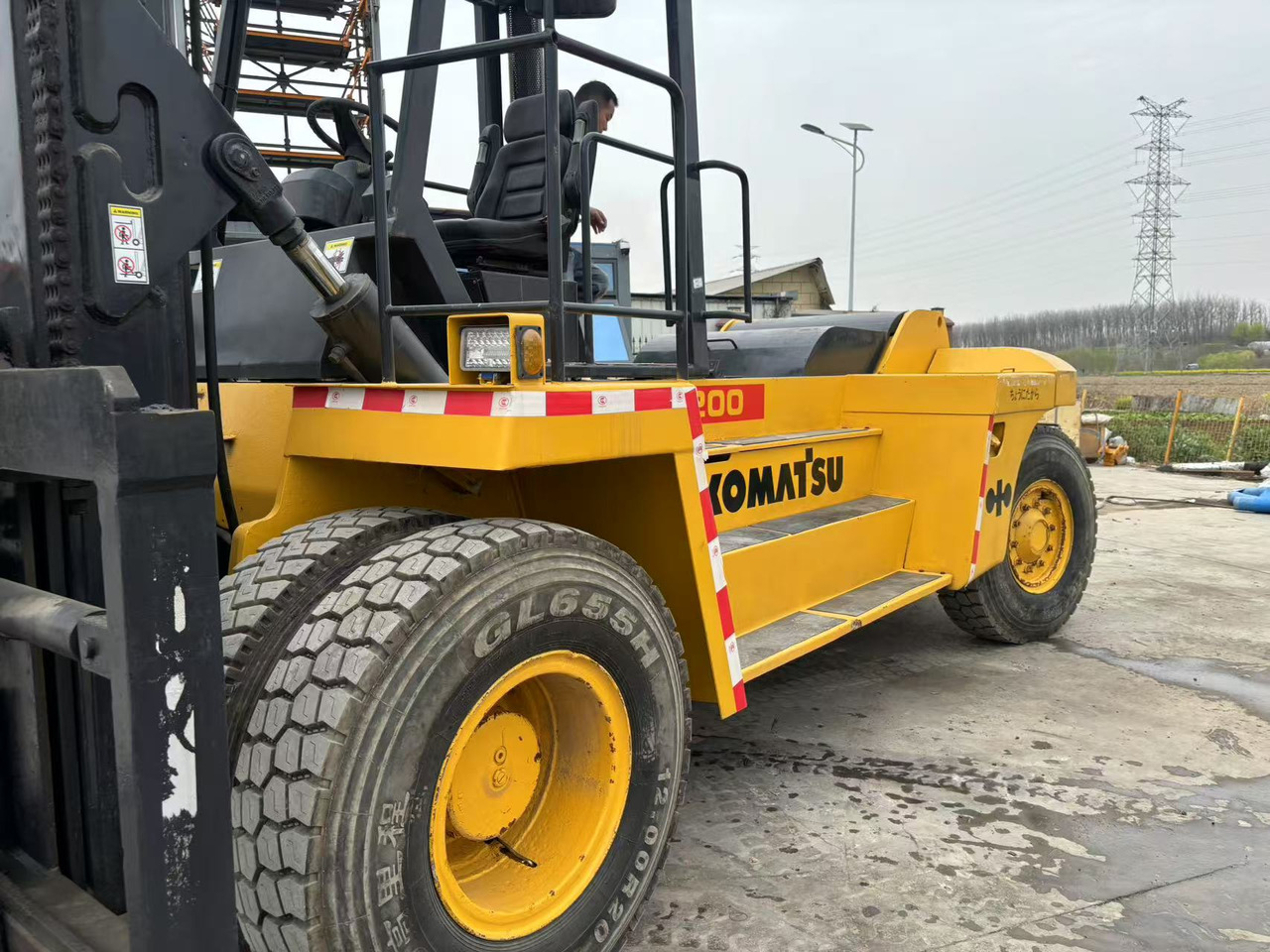 Komatsu FD200 - Diesel viličar: slika 2 Komatsu FD200 - Diesel viličar: slika 2