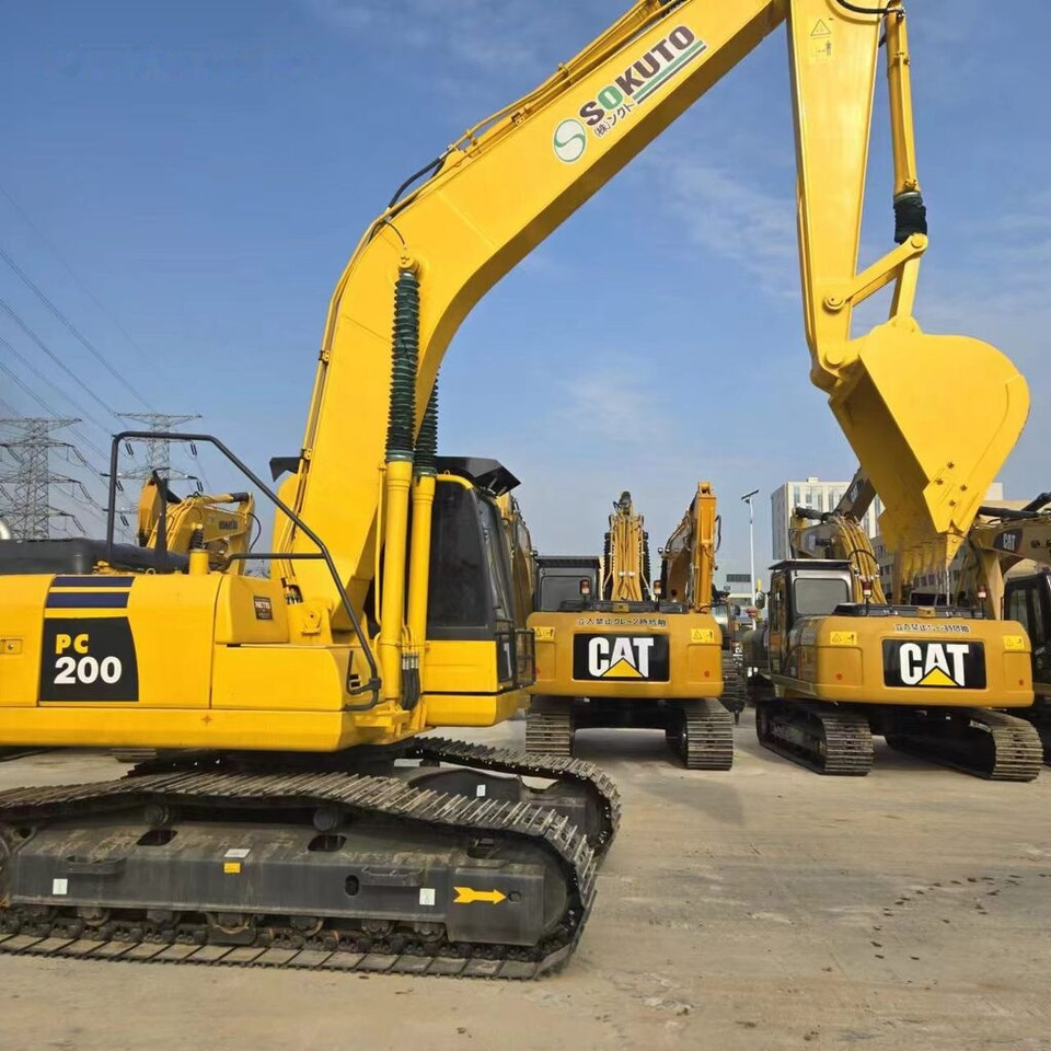 Komatsu PC200-8 - Bager goseničar: slika 2 Komatsu PC200-8 - Bager goseničar: slika 2