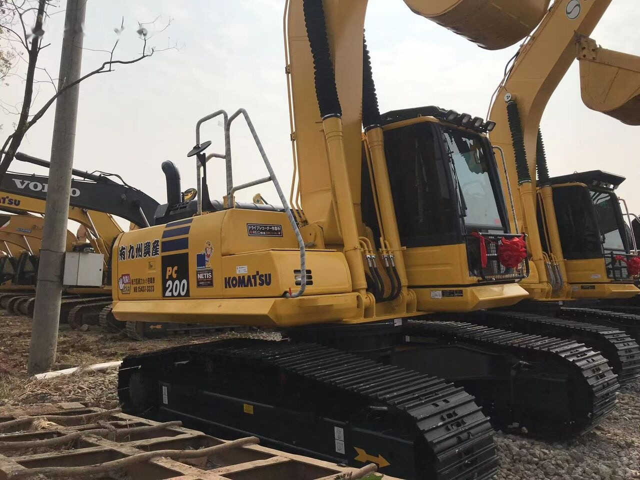 Komatsu PC200-8 - Bager goseničar: slika 5 Komatsu PC200-8 - Bager goseničar: slika 5