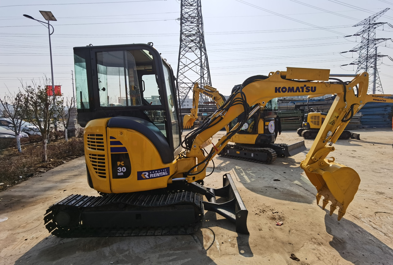 Komatsu PC30MR - Mini bager: slika 4 Komatsu PC30MR - Mini bager: slika 4