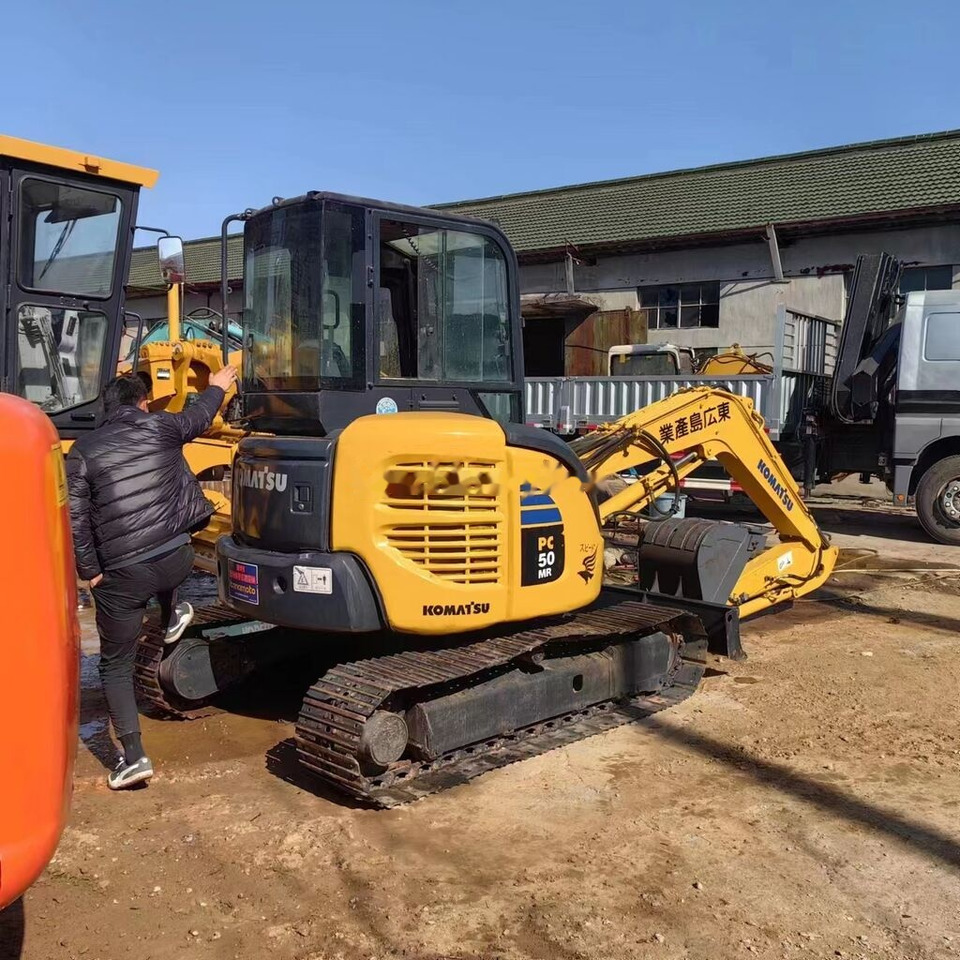 Komatsu PC50MR-2 - Mini bager: slika 5 Komatsu PC50MR-2 - Mini bager: slika 5
