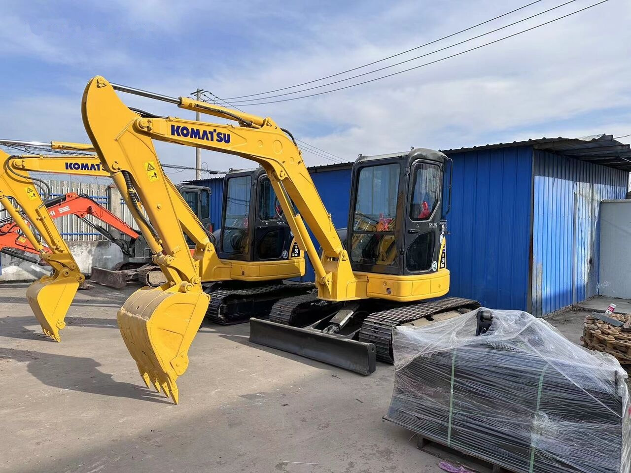 Komatsu PC50MR - Mini bager: slika 1 Komatsu PC50MR - Mini bager: slika 1