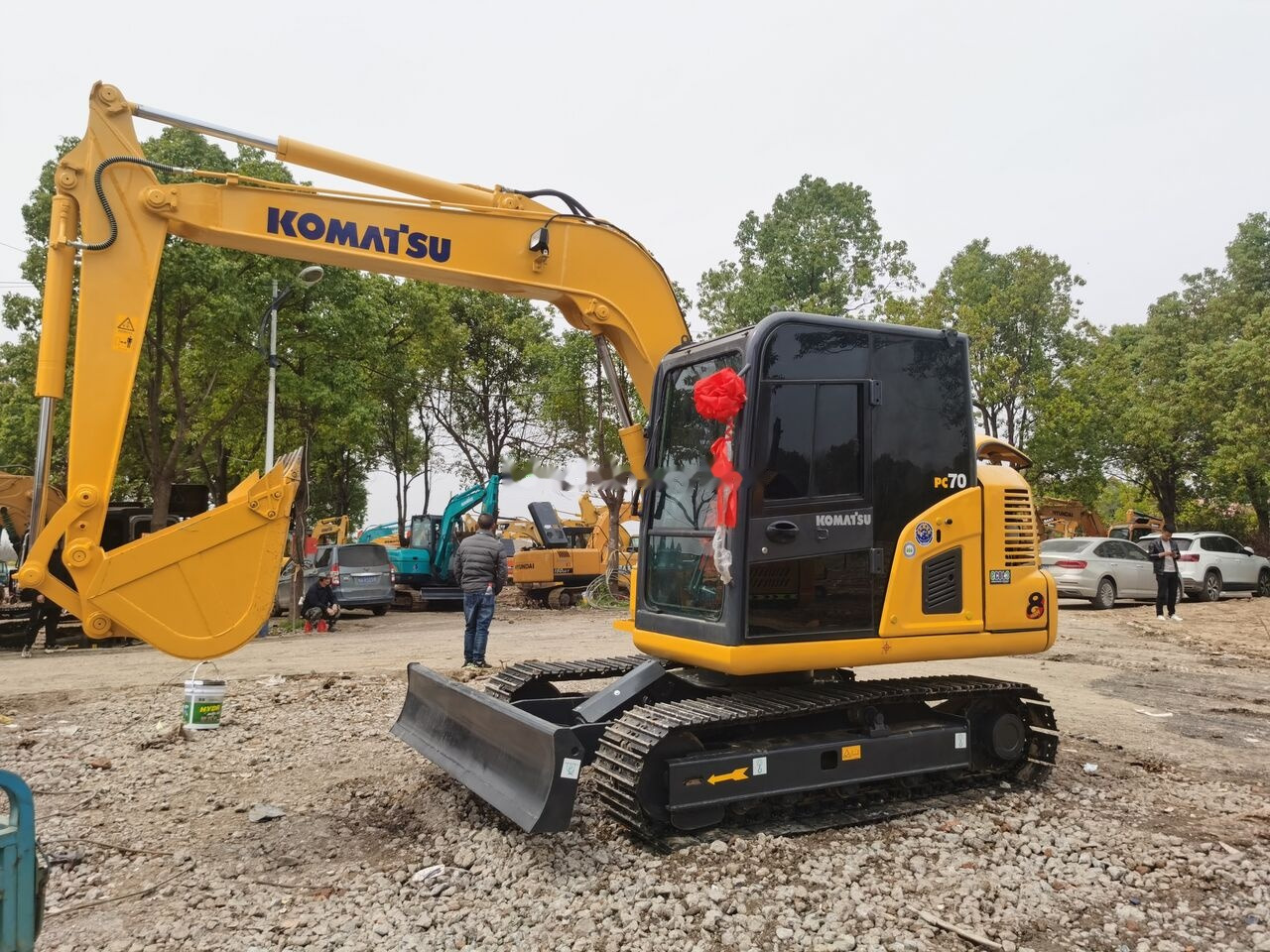 Komatsu PC70-8 - Mini bager: slika 3 Komatsu PC70-8 - Mini bager: slika 3