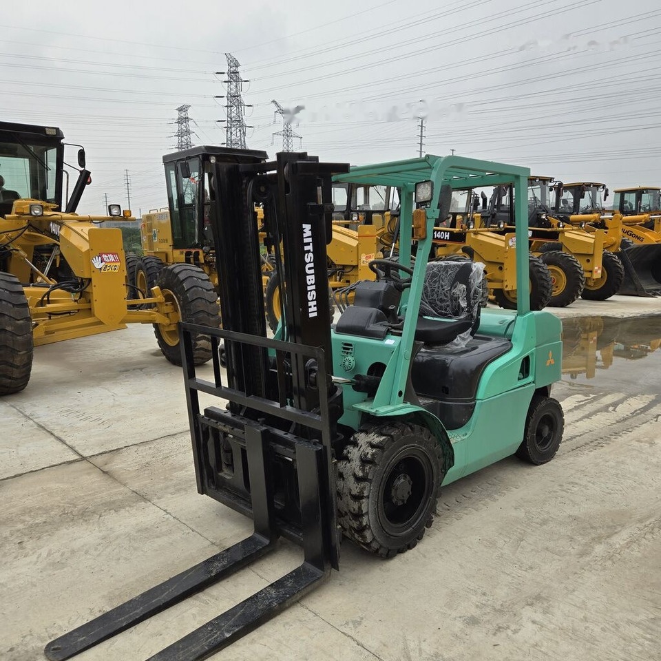 Diesel viličar Mitsubishi FD30: slika 8 Diesel viličar Mitsubishi FD30: slika 8