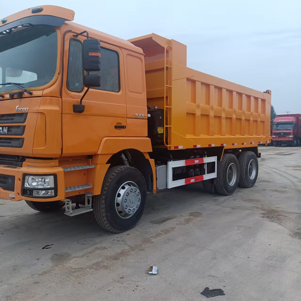 SHACMAN F3000 6x4 - Tovornjak prekucnik: slika 4 SHACMAN F3000 6x4 - Tovornjak prekucnik: slika 4