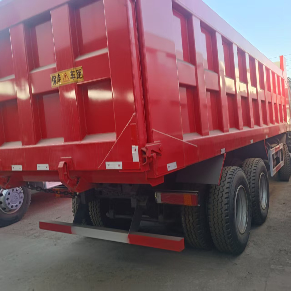 SINOTRUK HOWO 8x4 - Tovornjak prekucnik: slika 5 SINOTRUK HOWO 8x4 - Tovornjak prekucnik: slika 5