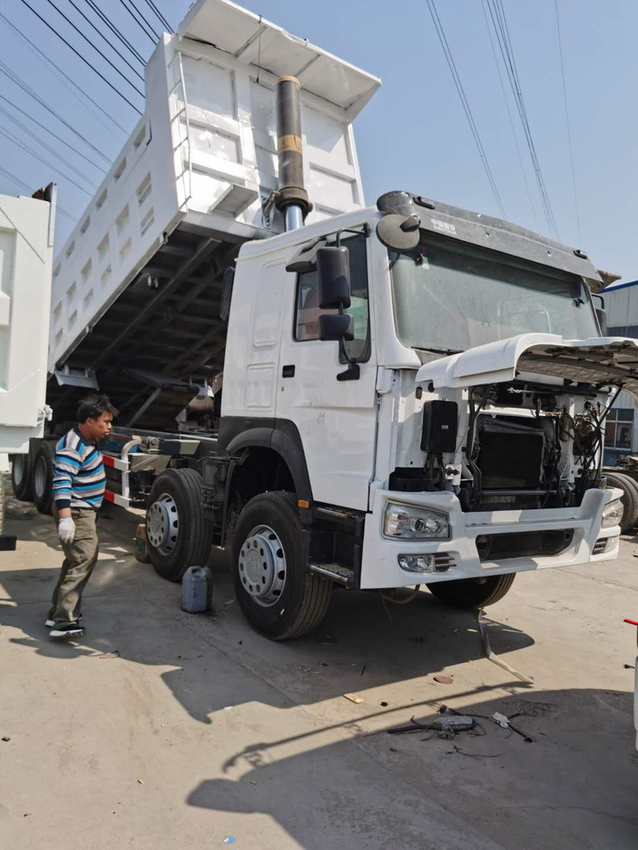 SINOTRUK HOWO - Tovornjak prekucnik: slika 1 SINOTRUK HOWO - Tovornjak prekucnik: slika 1