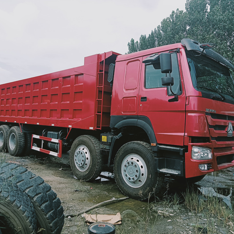 SINOTRUK HOWO - Tovornjak prekucnik: slika 3 SINOTRUK HOWO - Tovornjak prekucnik: slika 3