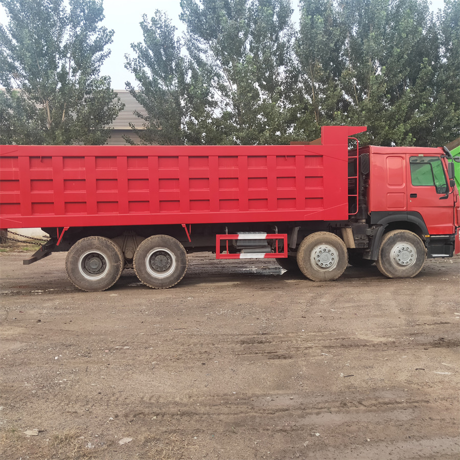 SINOTRUK HOWO - Tovornjak prekucnik: slika 5 SINOTRUK HOWO - Tovornjak prekucnik: slika 5