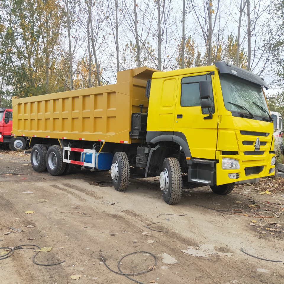 SINOTRUK HOWO - Tovornjak prekucnik: slika 2 SINOTRUK HOWO - Tovornjak prekucnik: slika 2