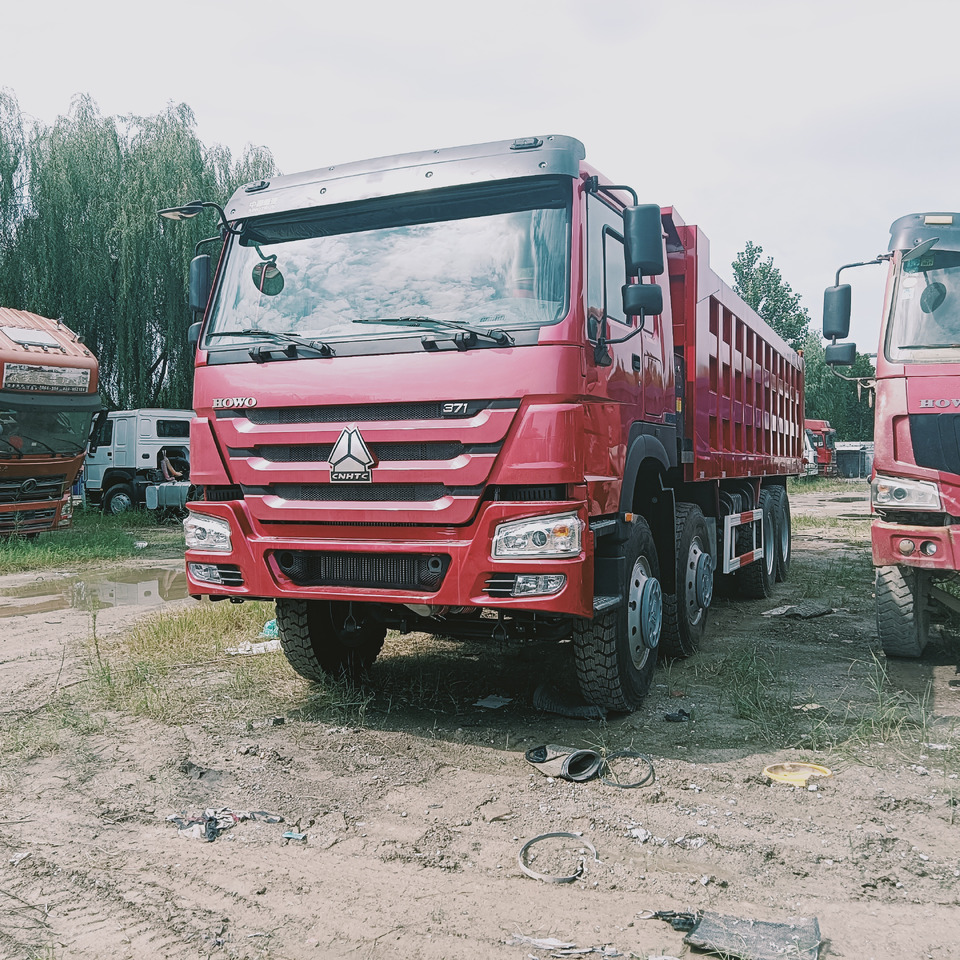 SINOTRUK HOWO - Tovornjak prekucnik: slika 3 SINOTRUK HOWO - Tovornjak prekucnik: slika 3