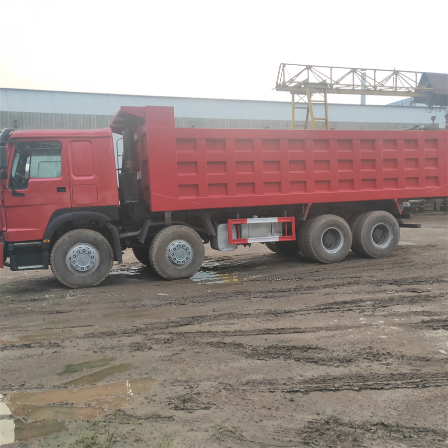 SINOTRUK HOWO - Tovornjak prekucnik: slika 3 SINOTRUK HOWO - Tovornjak prekucnik: slika 3