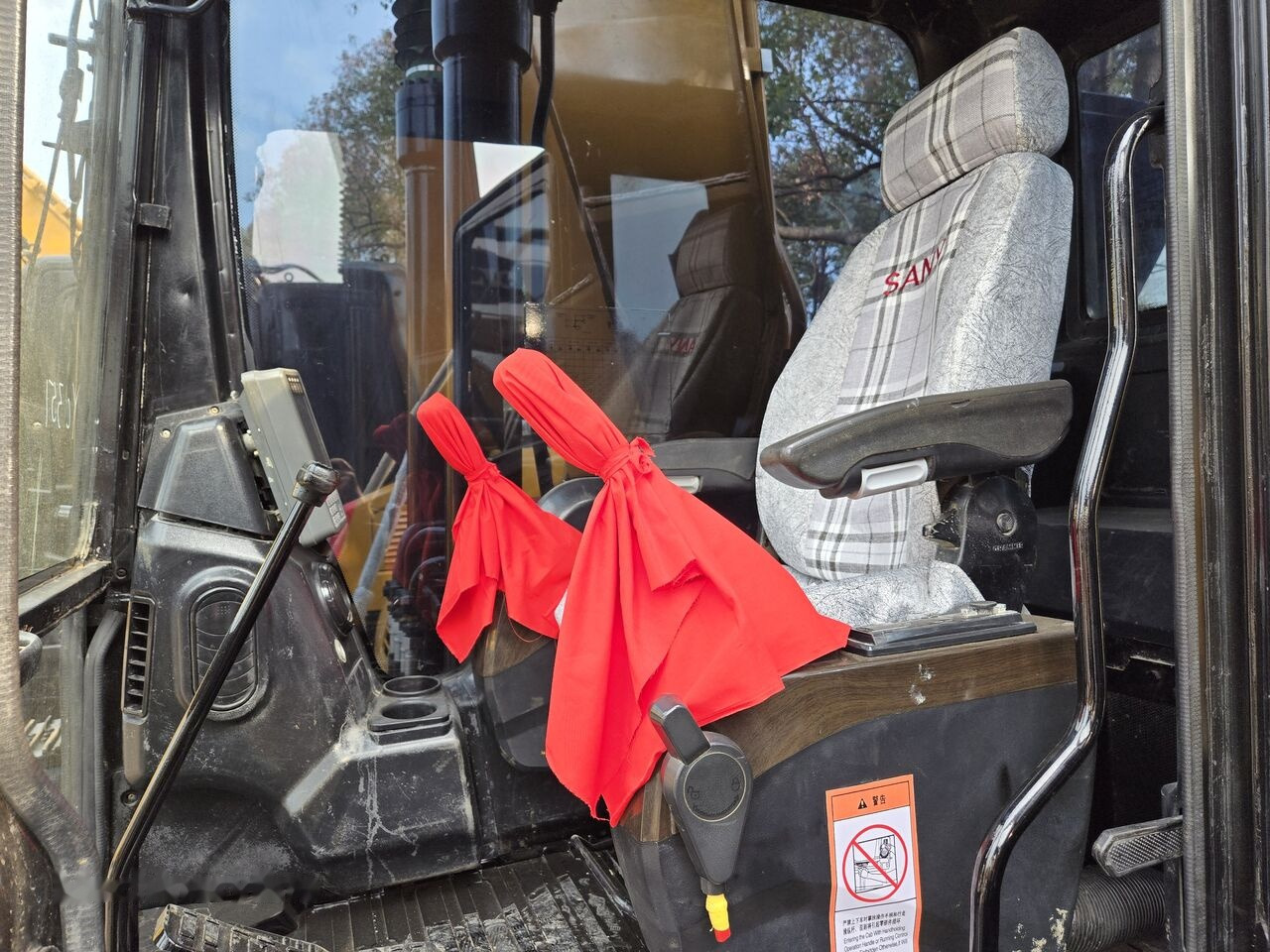 Bager goseničar Sany SY215C: slika 9