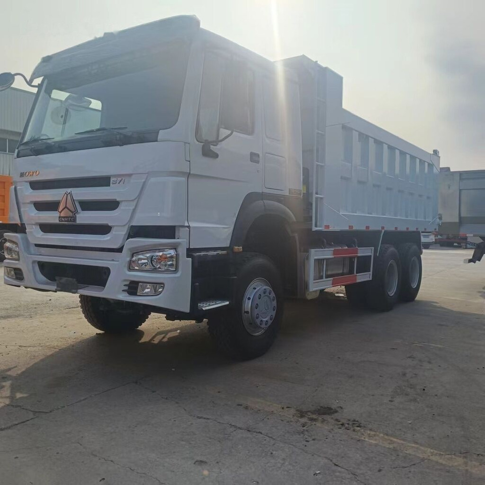 Sinotruk Howo 6*4 - Tovornjak prekucnik: slika 5 Sinotruk Howo 6*4 - Tovornjak prekucnik: slika 5