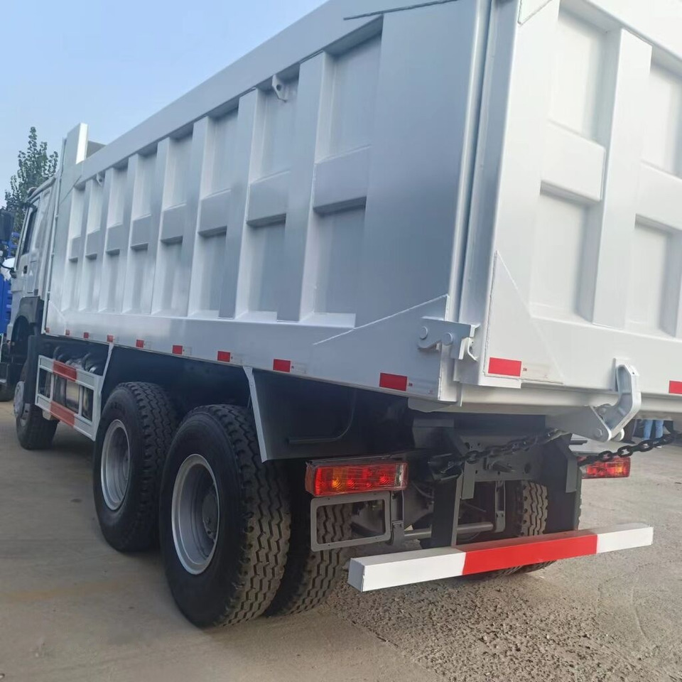 Sinotruk Howo 6*4 - Tovornjak prekucnik: slika 3 Sinotruk Howo 6*4 - Tovornjak prekucnik: slika 3