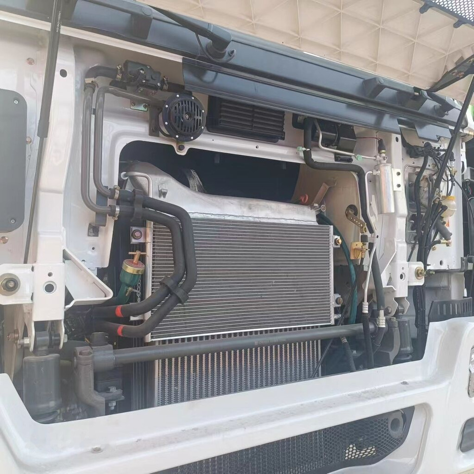 Sinotruk Howo 6*4 lizing Sinotruk Howo 6*4: slika 10