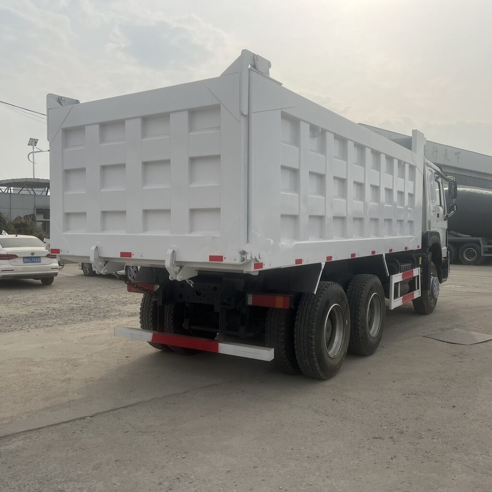 Sinotruk Howo - Tovornjak prekucnik: slika 5 Sinotruk Howo - Tovornjak prekucnik: slika 5