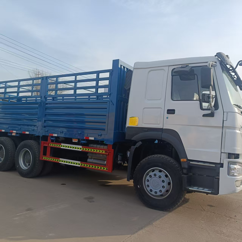 SINOTRUK HOWO - Tovornjak: slika 4 SINOTRUK HOWO - Tovornjak: slika 4