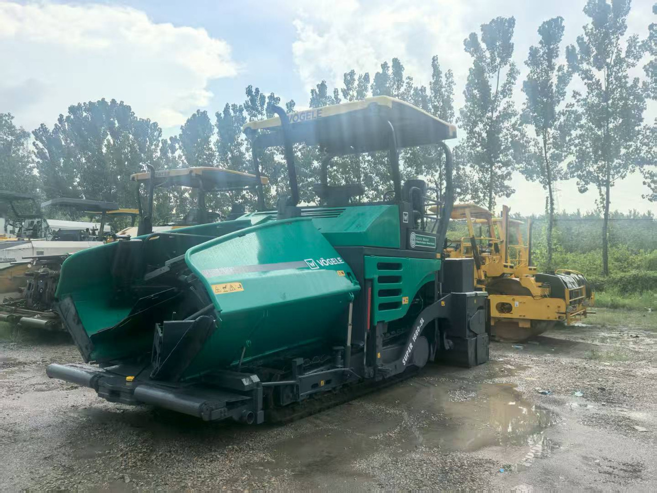 VÖGELE Super 1880-3L - Asfaltni finišer: slika 4 VÖGELE Super 1880-3L - Asfaltni finišer: slika 4