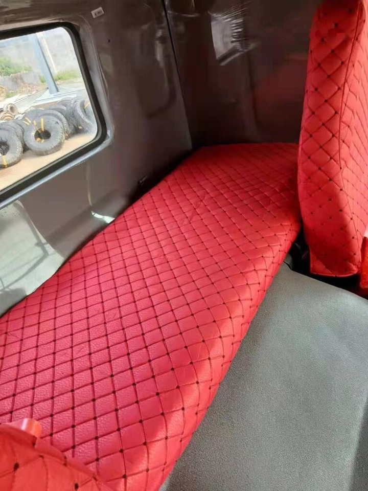 Howo 371 - Vlačilec: slika 2 Howo 371 - Vlačilec: slika 2