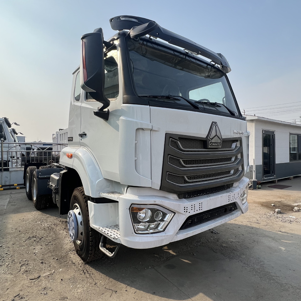 - Vlačilec: slika 2 - Vlačilec: slika 2