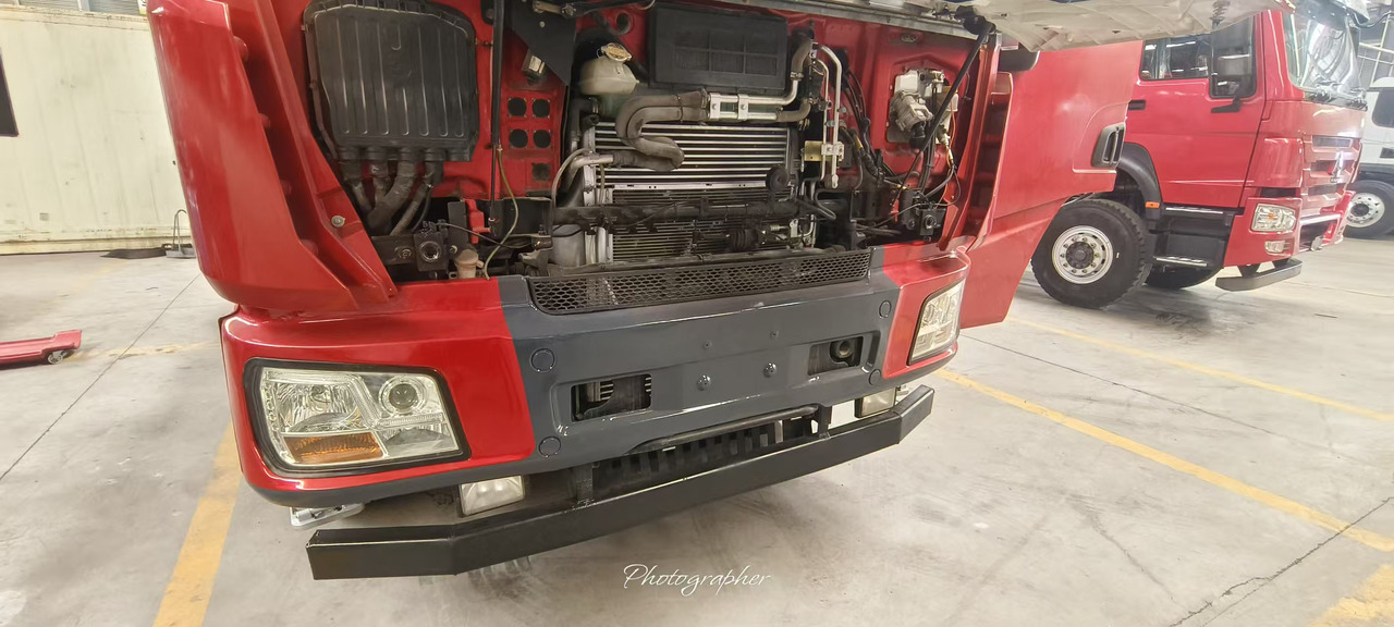 SHACMAN X3000 tractor - Vlačilec: slika 5 SHACMAN X3000 tractor - Vlačilec: slika 5