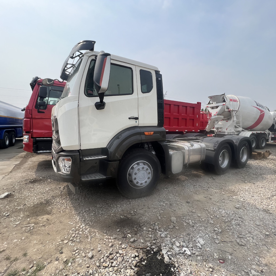 SINOTRUK HOHAN - Vlačilec: slika 4 SINOTRUK HOHAN - Vlačilec: slika 4