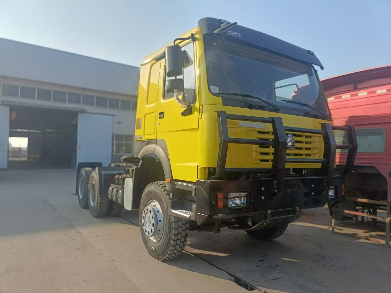 SINOTRUK HOWO 430 - Vlačilec: slika 2 SINOTRUK HOWO 430 - Vlačilec: slika 2